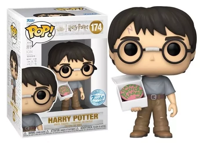 Harry Potter: Harry W/ Birthday Cake (Special Edition) Funko POP! Vinyl 1 Harry Potter: Harry W/ Birthday Cake (Special Edition) Funko POP! Vinyl